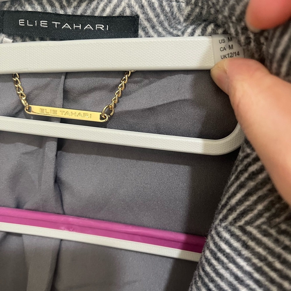 Heavy Winter Coat - image 5